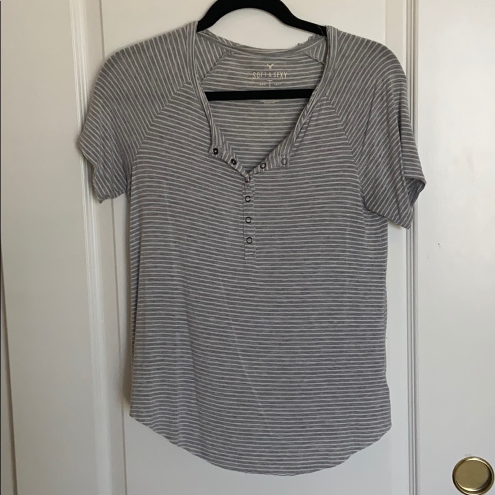 American Eagle Button Tee